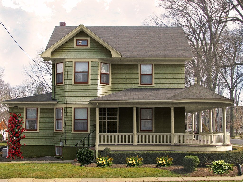 Victorian-Old-Homes-with-Wrap-Around-Porches.jpg
